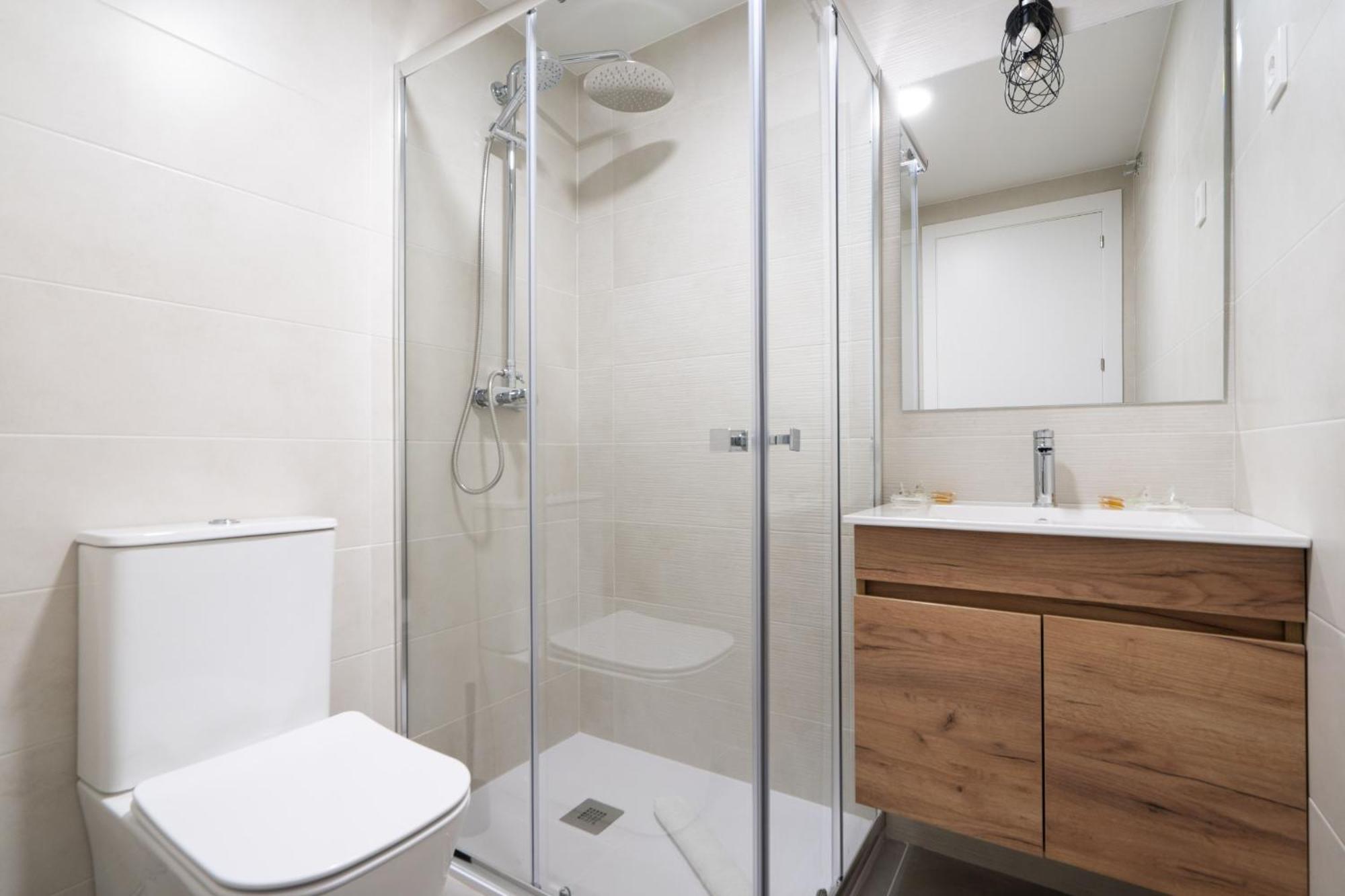 Apartamento Loft Reformado Industrial Con Garaje Alquiler Temporal Madrid Exterior foto