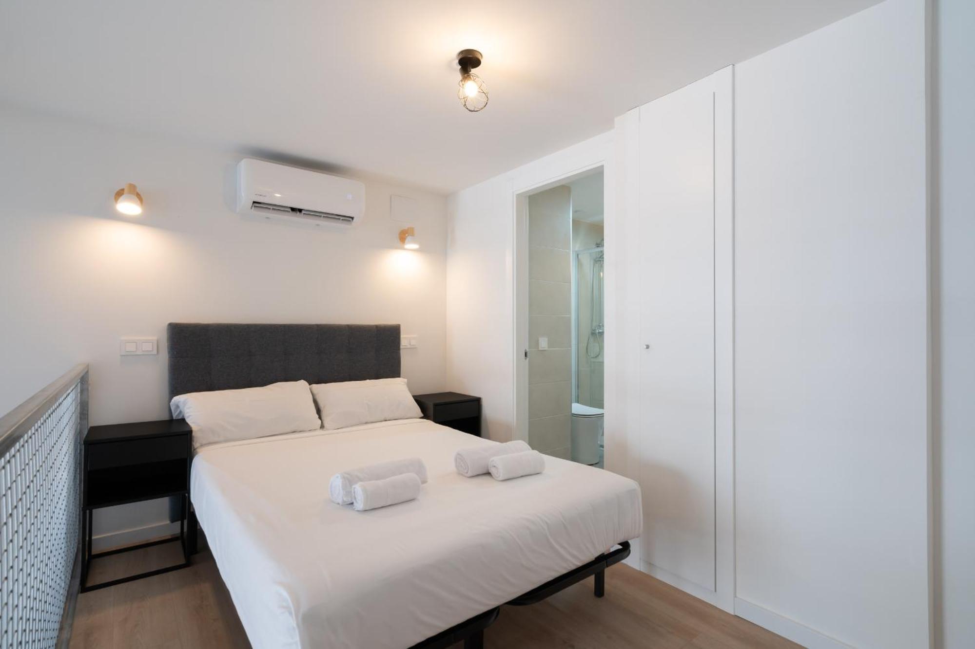 Apartamento Loft Reformado Industrial Con Garaje Alquiler Temporal Madrid Exterior foto