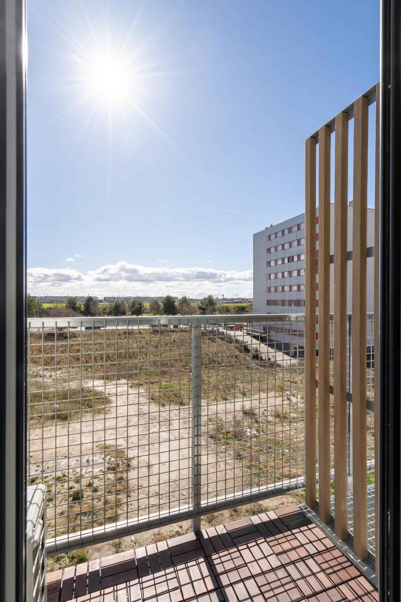 Apartamento Loft Reformado Industrial Con Garaje Alquiler Temporal Madrid Exterior foto
